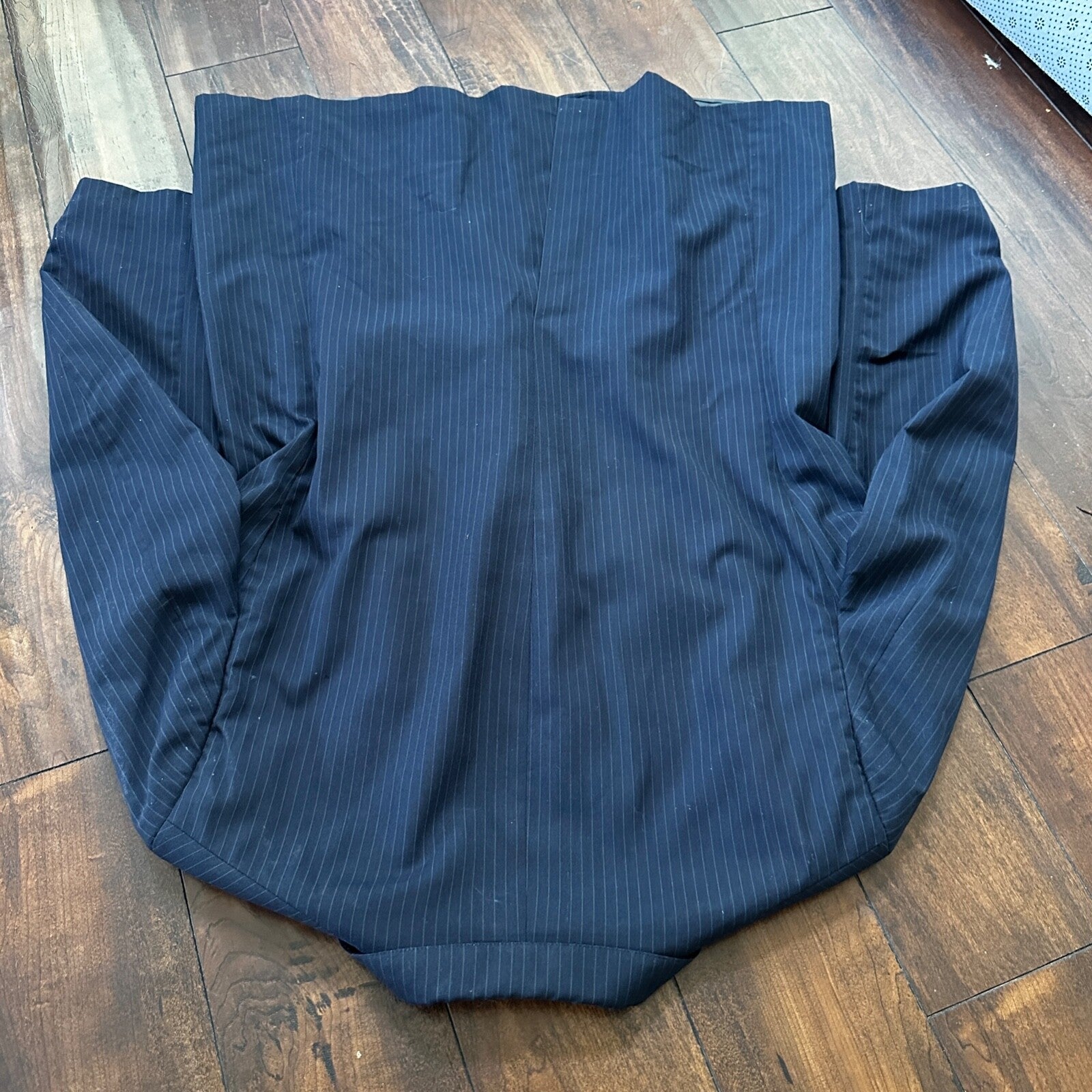 1960s Navy Blue Sport Jacket VTG Mens Suit 44 38x28 Rockabilly Pinstripe Pants