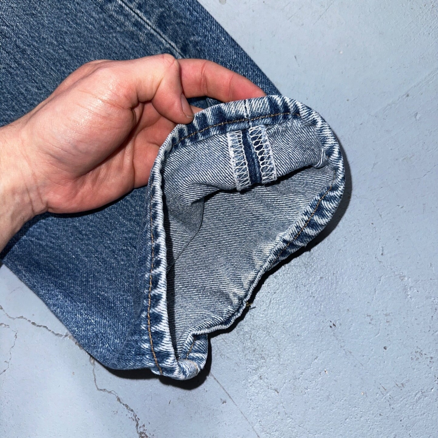 Levis 501 Vintage 90s USA XX Straight Leg Jeans Blue Light Wash 38x32 Act 34x28