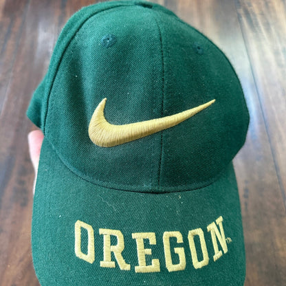 Oregon Nike Swoosh Vintage Hat Cap Snapback 90s Green Big Embroidery OSU Beavers