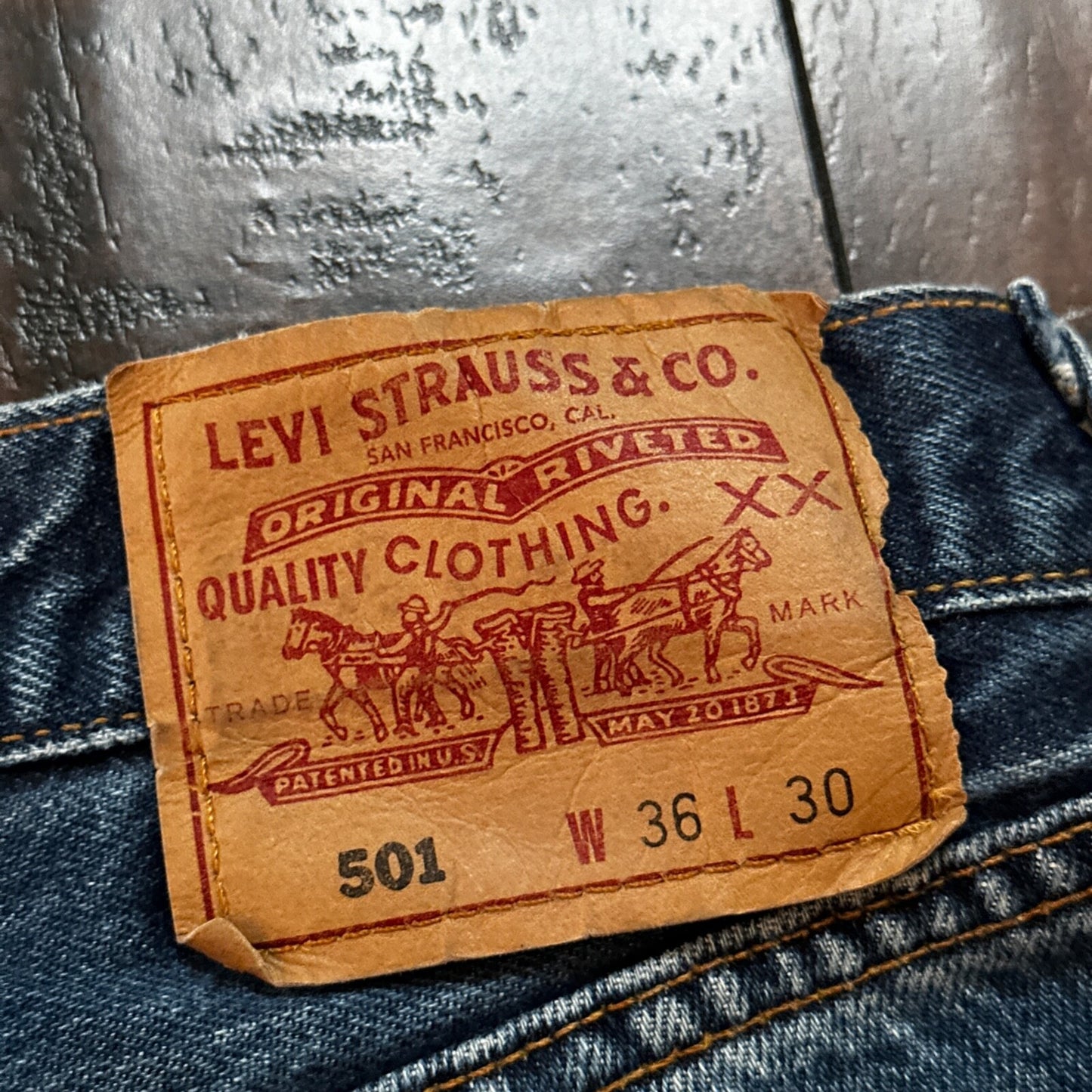 Levis 501 Vintage 90s Straight Leg XX Canada Jeans 36x30 Med Wash Act 34x29