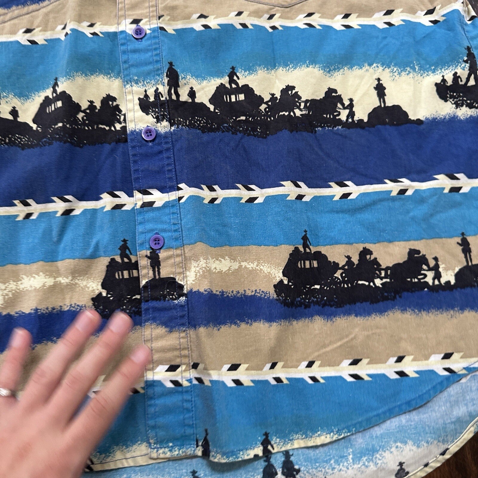 Wrangler VTG Aztec All Over Print Cowboy Cut Button Up Shirt Mens 16.5 USA