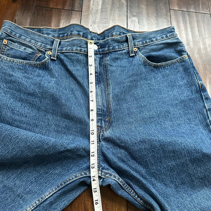Levis 550 Denim Jeans Relaxed Fit Tapered Leg 42x32 Act 42x31 Med Wash
