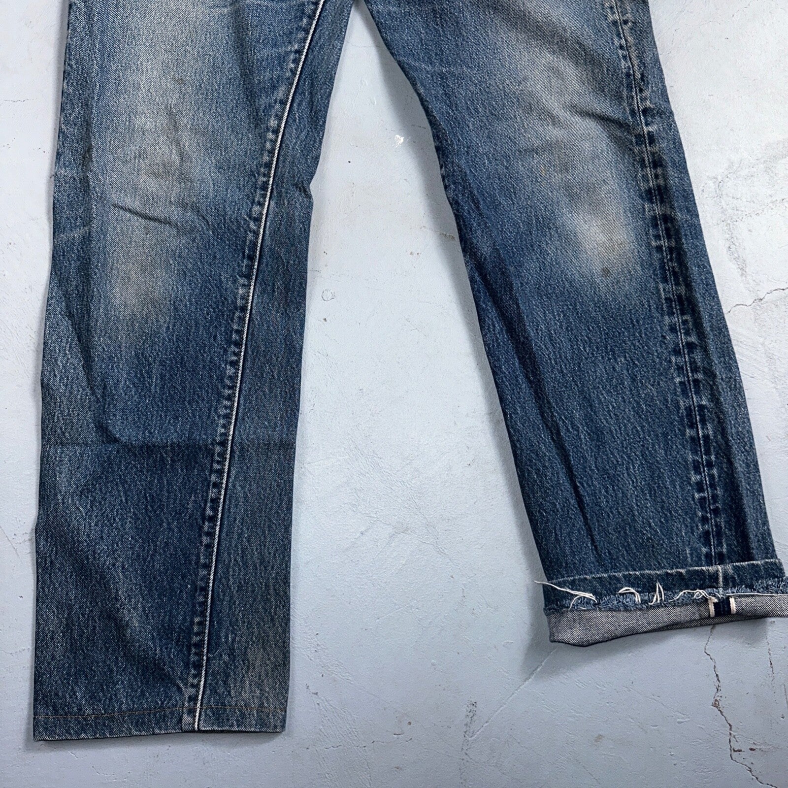 Levis 501 Vintage 80s Redline Selvedge USA XX Jeans Med Wash 31x36 Act 30x30