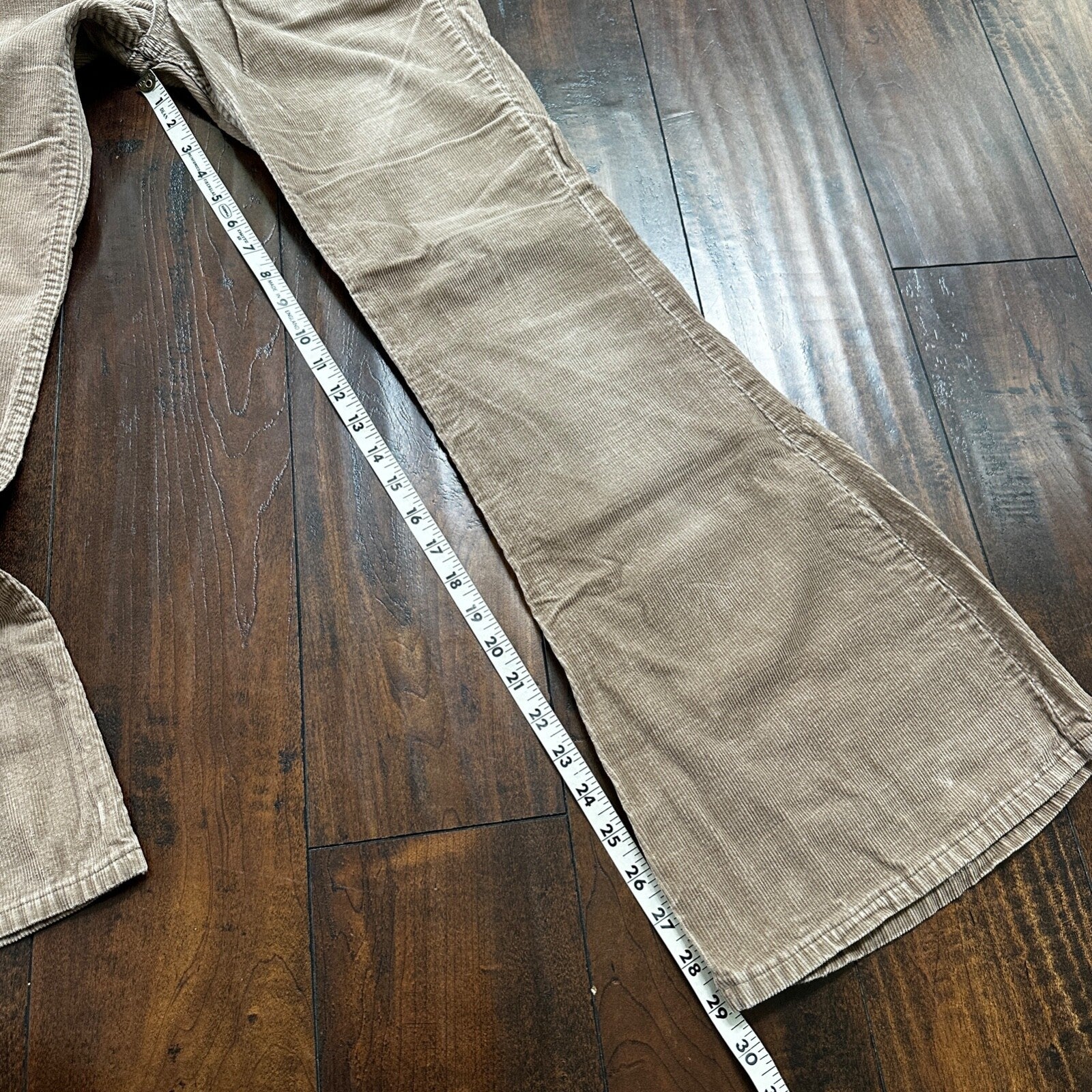 VTG Levi's 684 Corduroy Pants Bell Bottom USA 28x29 Boot Cut 1970s 70s Brown