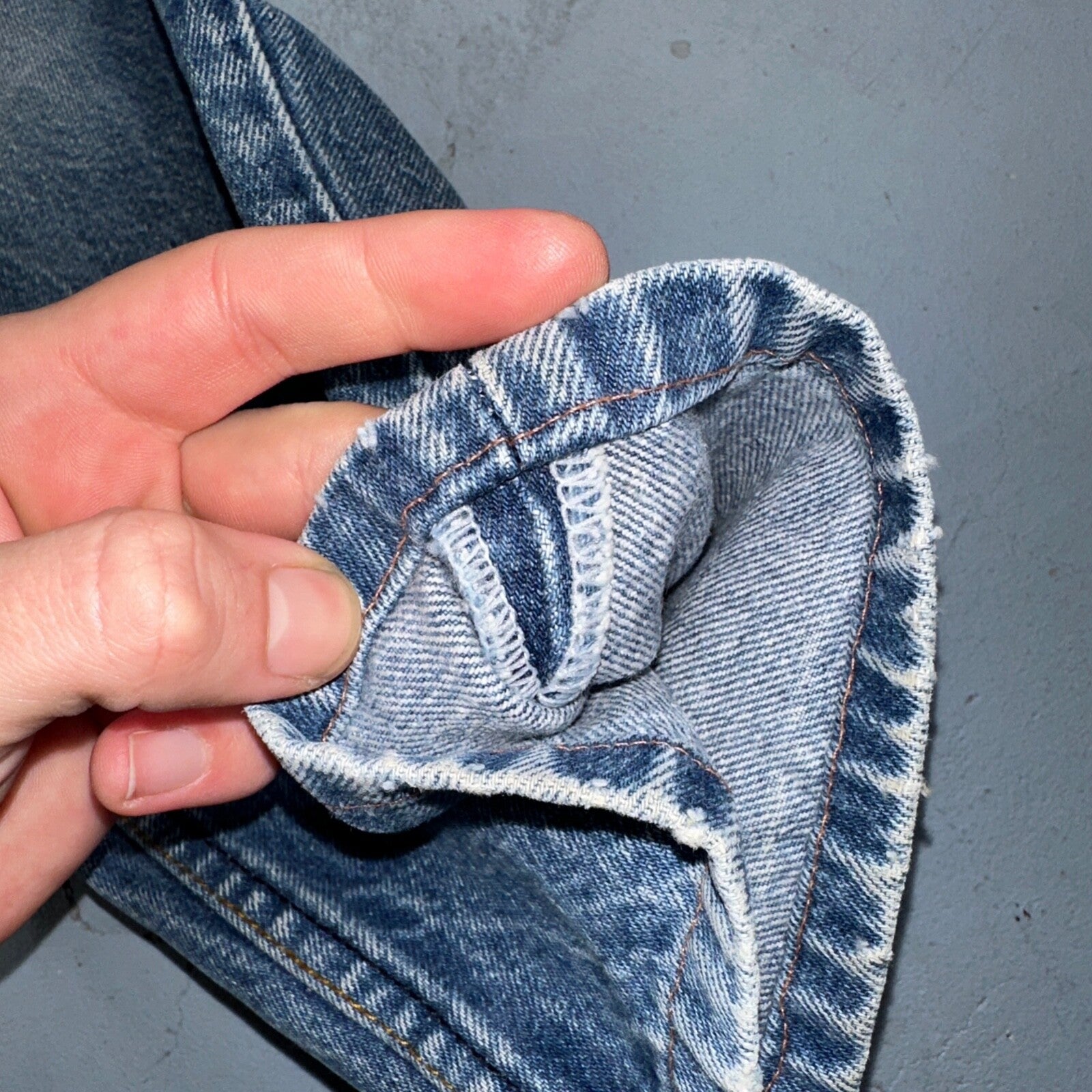 Vintage Womens Levis 29501 0115 Med Wash High Rise 501 Mom Jeans USA 38x28