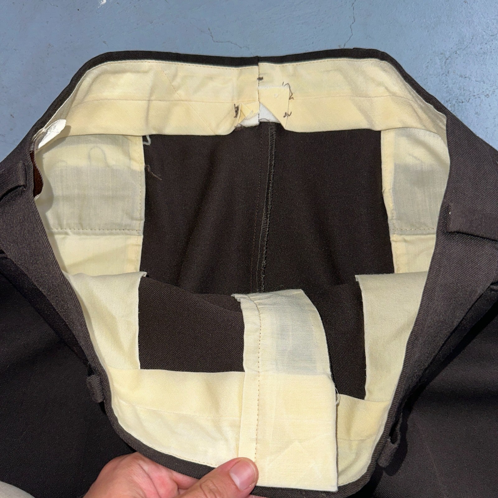 VTG Mens 2 PC Suit 40 Jacket Coat Pants Brown Levis Panatela Polyester 80s