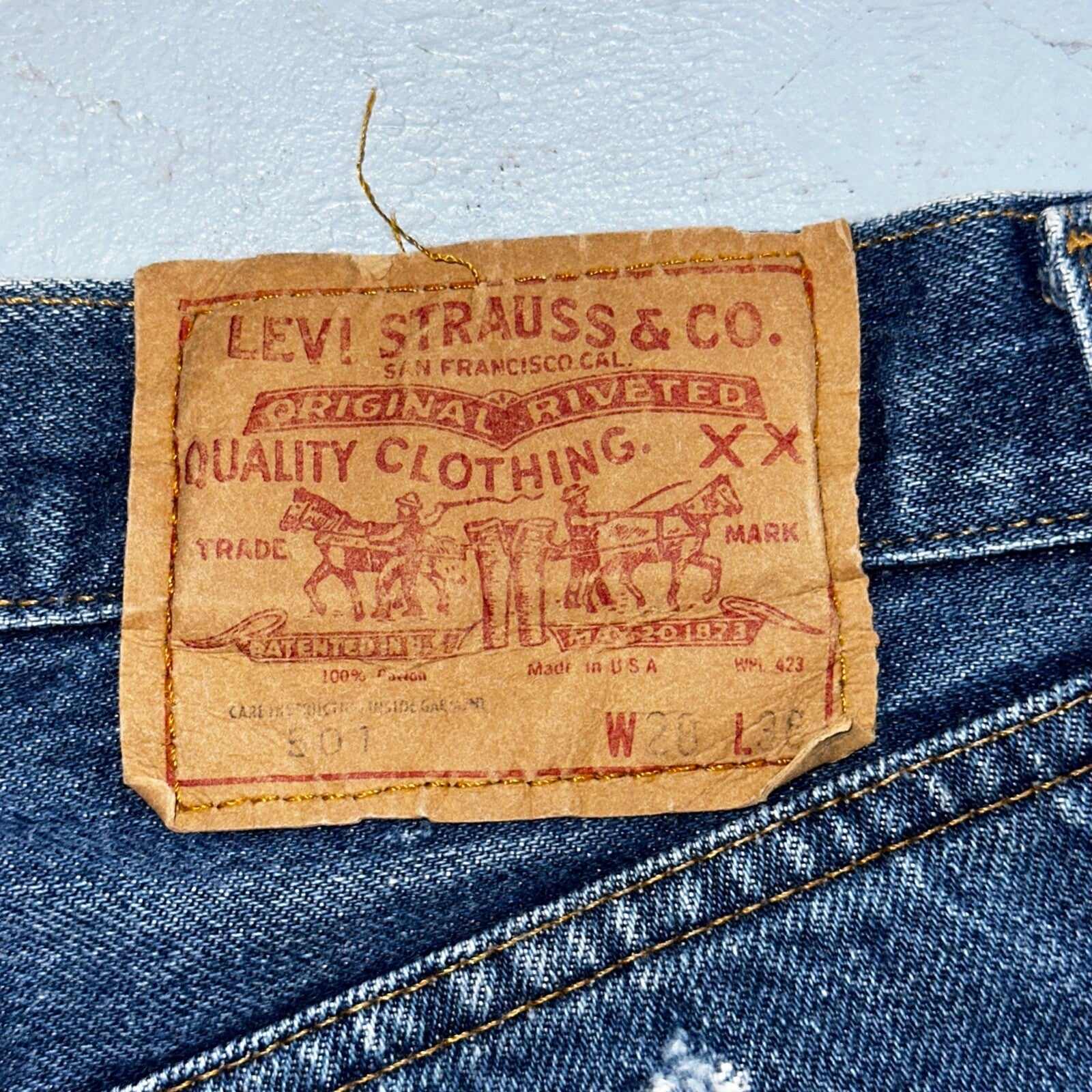 Levis 501 Vintage 80s Redline Selvedge USA XX Jeans Med Wash 28x36 Act 27x32