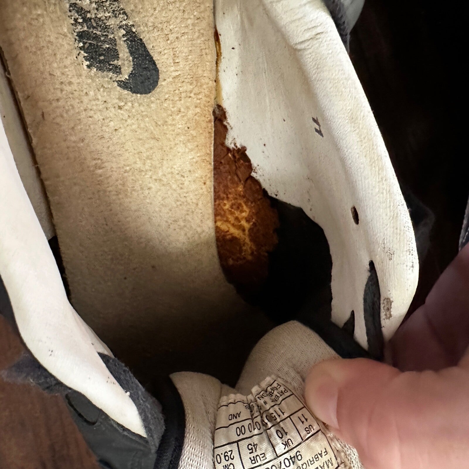 Nike Vintage 90s Mens Size 11 Sharks Sneakers Shoes Cleats Black 1994 Football