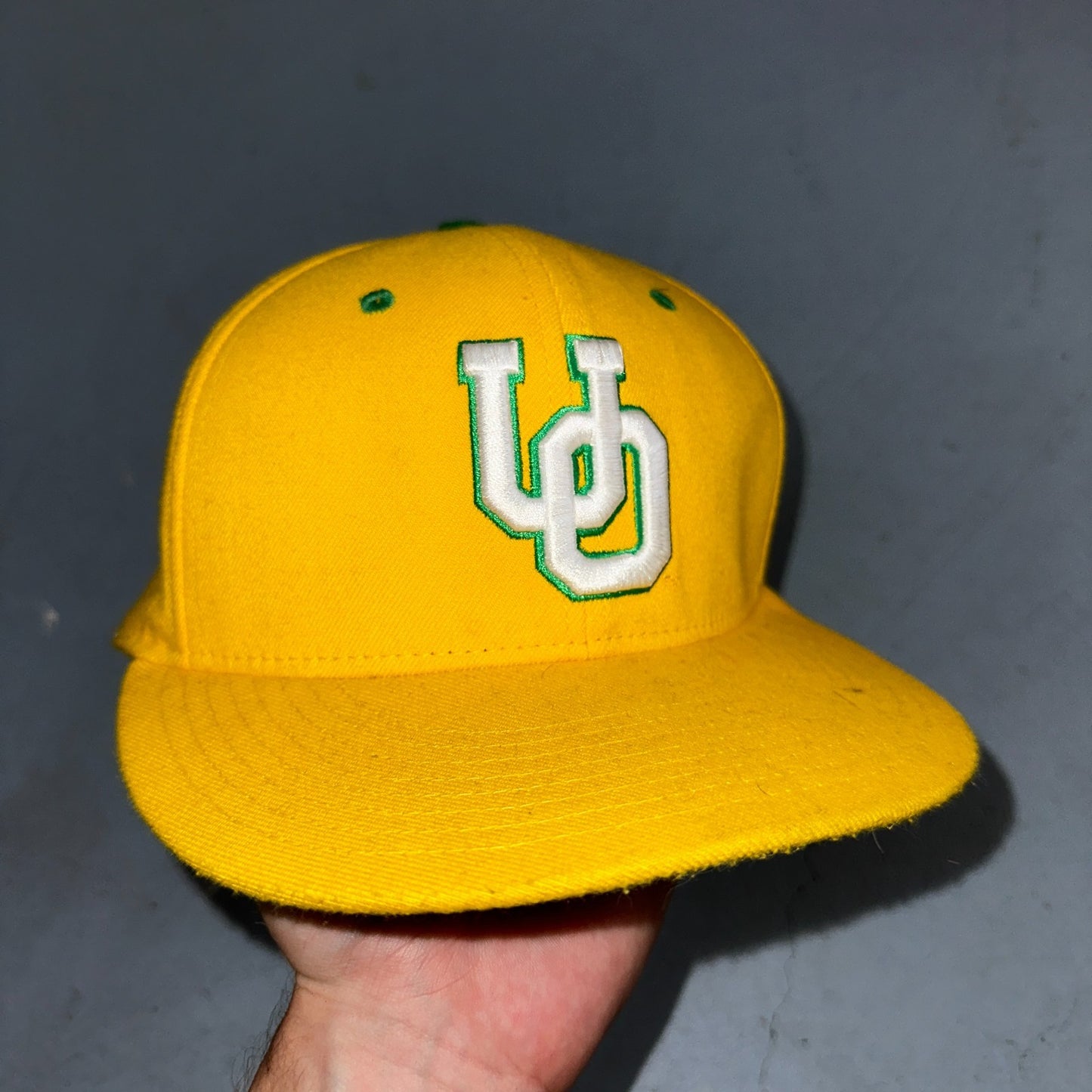 Nike True University of Oregon Hat UO Fitted Yellow Green Baseball Cap Ducks M/L