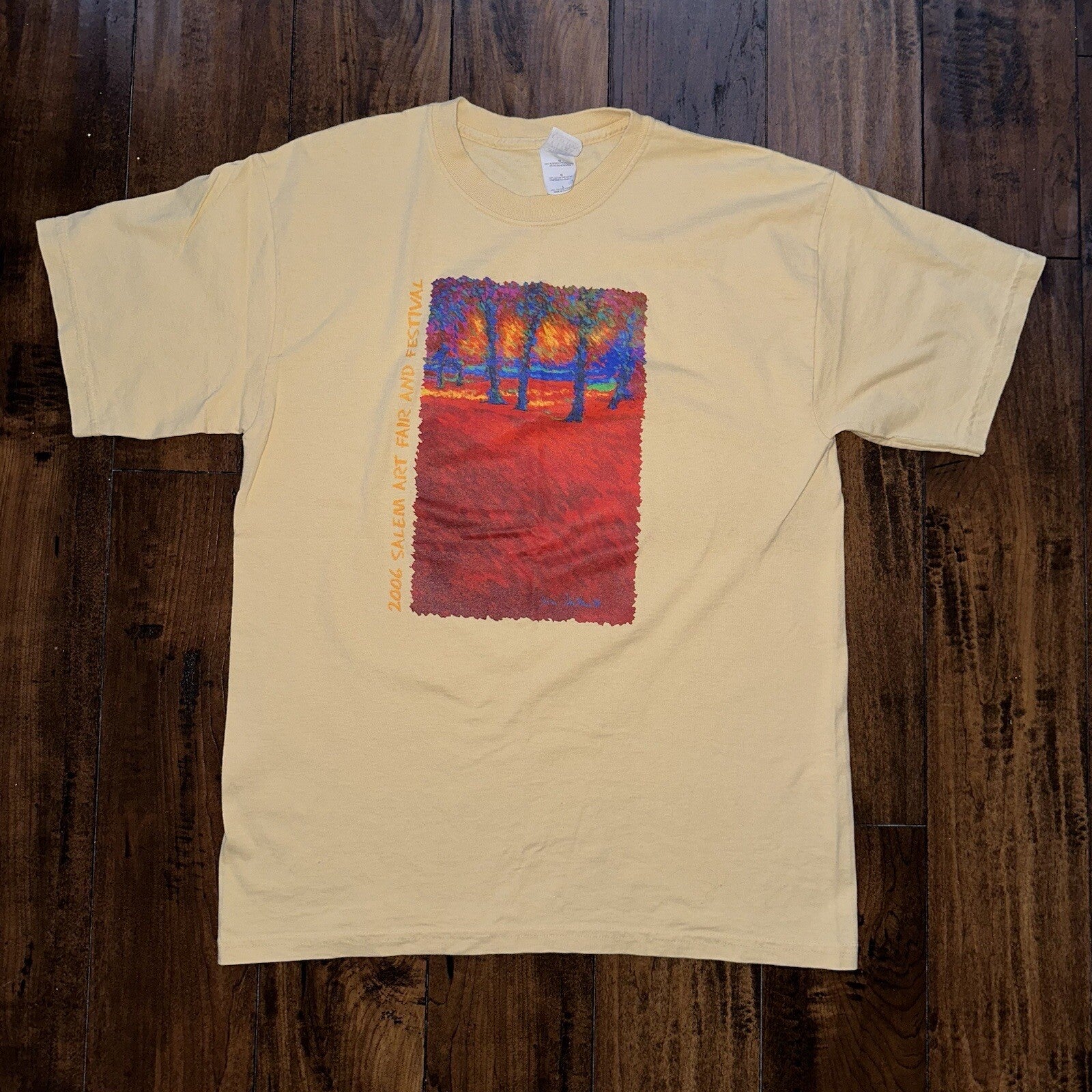 Salem Art Festival Oregon Vintage T Shirt 2006 Y2K Gildan Yellow Trees Abstract