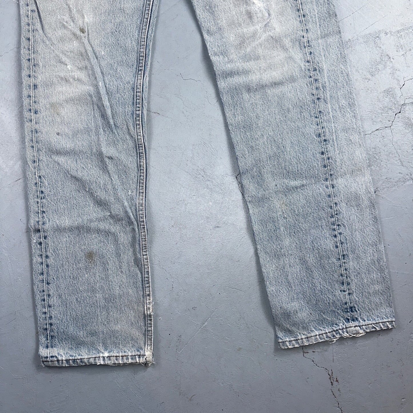 Levis 501 Vintage 90s USA XX Straight Leg Jeans Blue Light Wash 34x36 Act 31x31