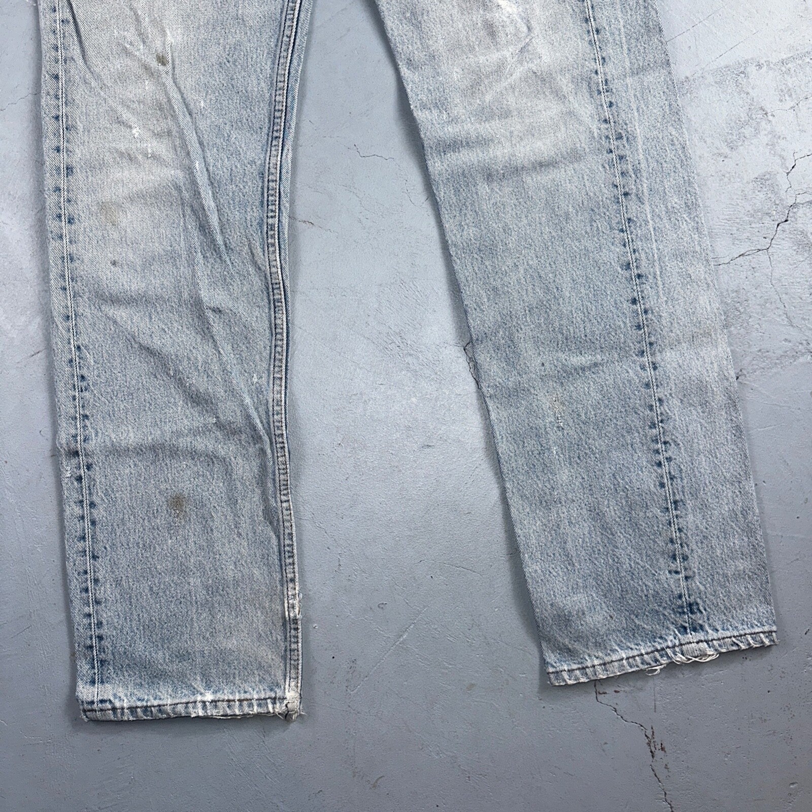 Levis 501 Vintage 90s USA XX Straight Leg Jeans Blue Light Wash 34x36 Act 31x31