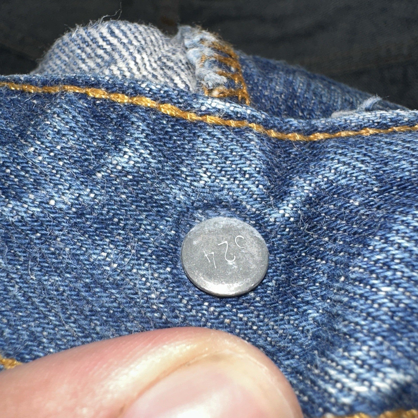 Levis 501 Vintage 80s USA XX Straight Leg Jeans Blue Light Wash 36x40 Act 32x29