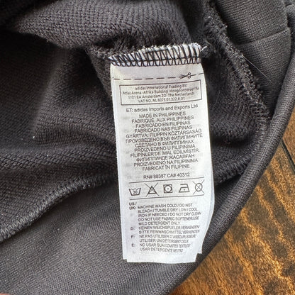 Adidas Women's Black Pullover Sweatshirt Size Medium Stiped Sleeves