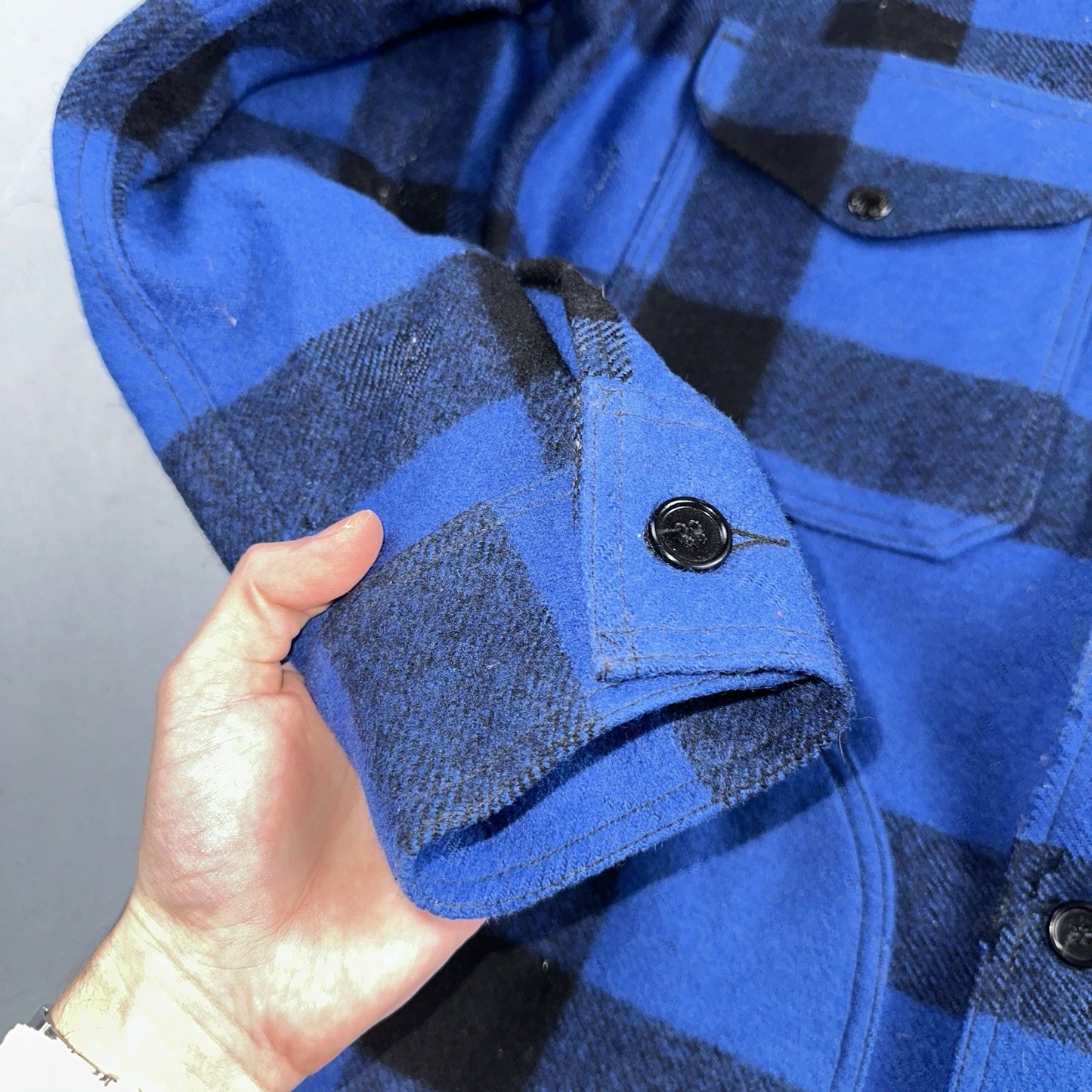 Filson CC Wool Mackinaw Cruiser Jacket Blue Plaid L Distressed VTG USA