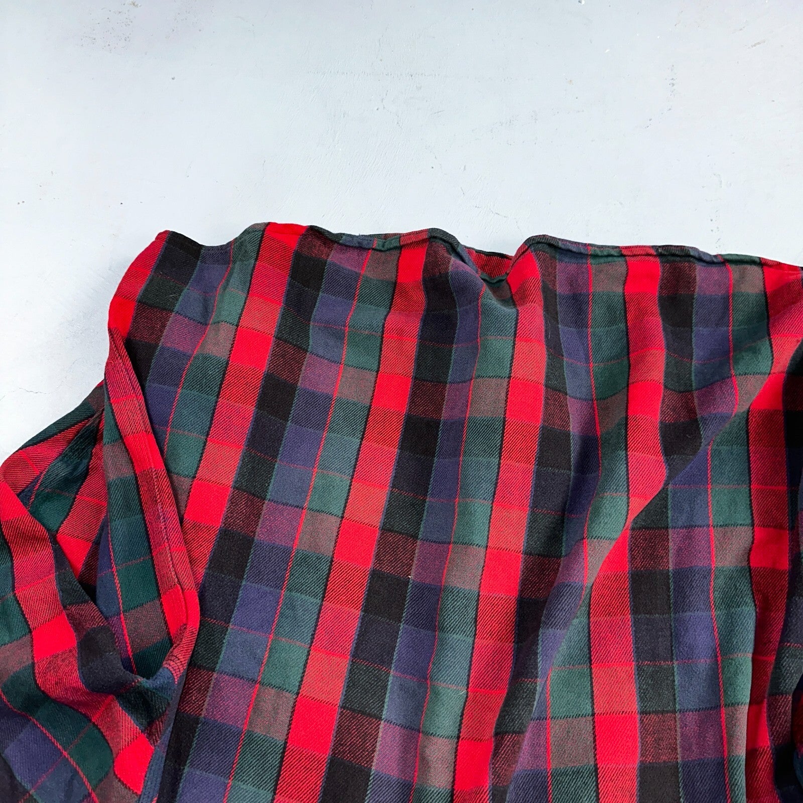 Carhartt Shirt Mens 2XL Red Buffalo Plaid Button Down Long Sleeve Distressed