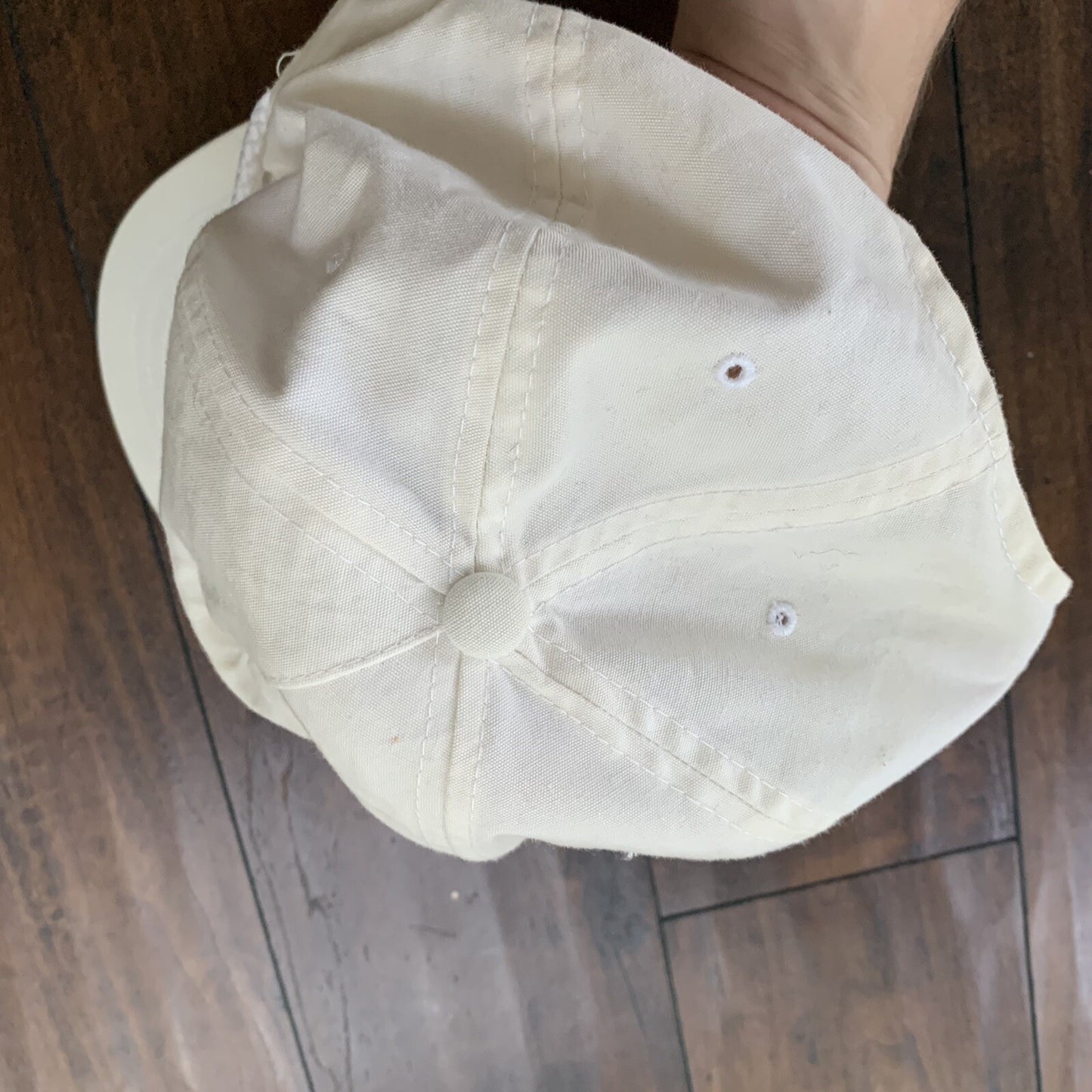 Basic 80s White Vintage Hat Cap Snapback Essential Clean Simple Cool Rap 90s