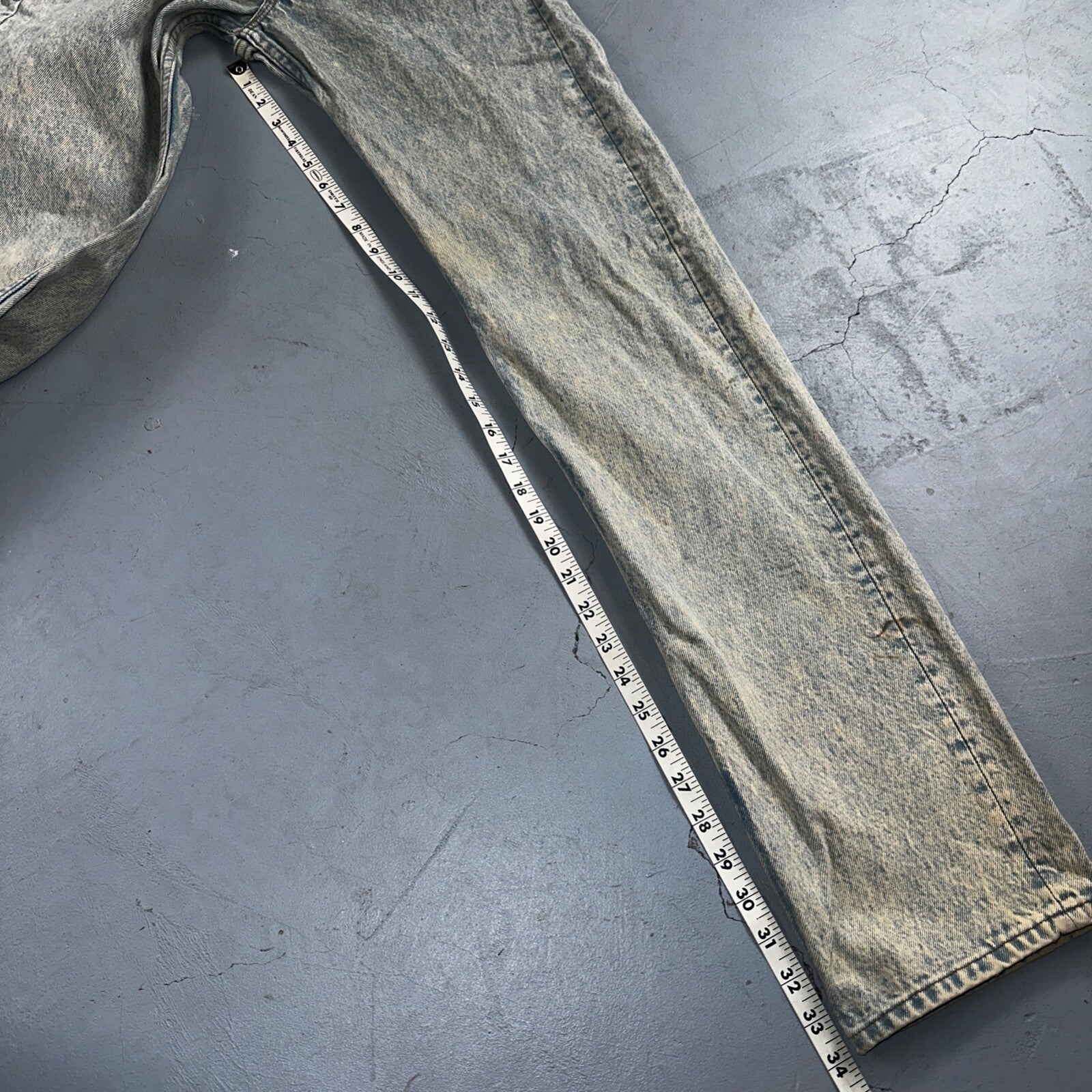 Levis 501 Vintage 90s USA XX Straight Leg Jeans Blue Light Wash 30x34 Act 27x34