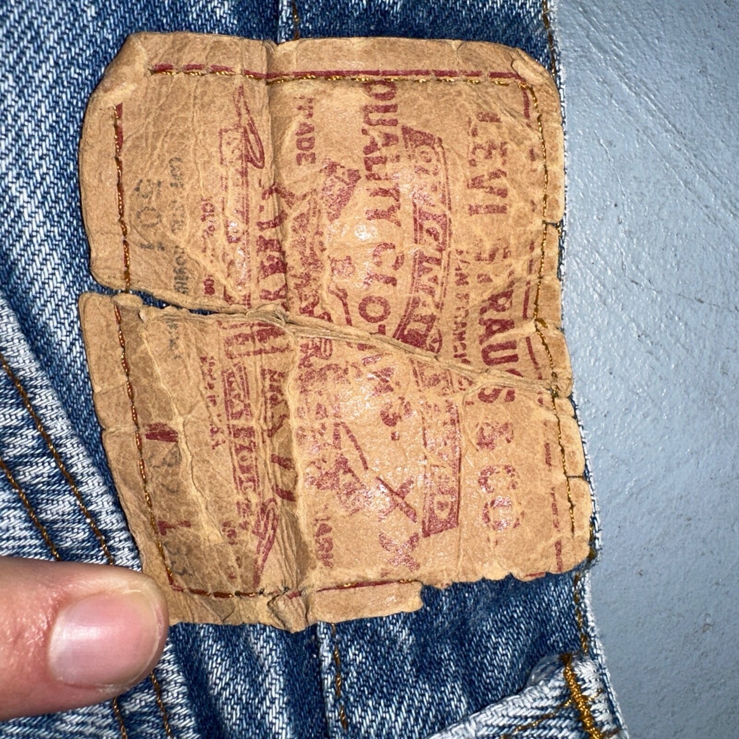 Levis 501 Vintage 80s USA XX Straight Leg Jeans Blue Light Wash 32x33 Act 29x27