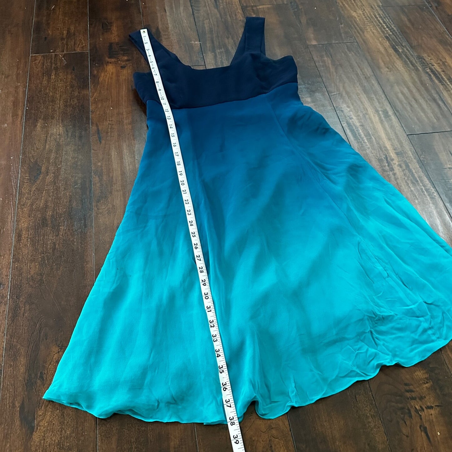 Dana Buchman Gradient Blue 100% Silk Sheath Dress Sleeveless Lined Women’s 4