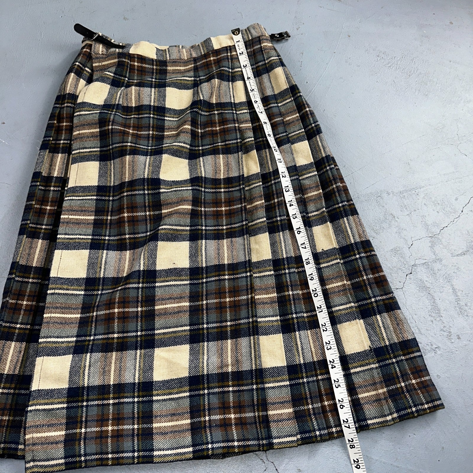 Vintage O'Neill of Dublin 100% Wool Tartan Skirt Size 14 Made in Ireland Pleated
