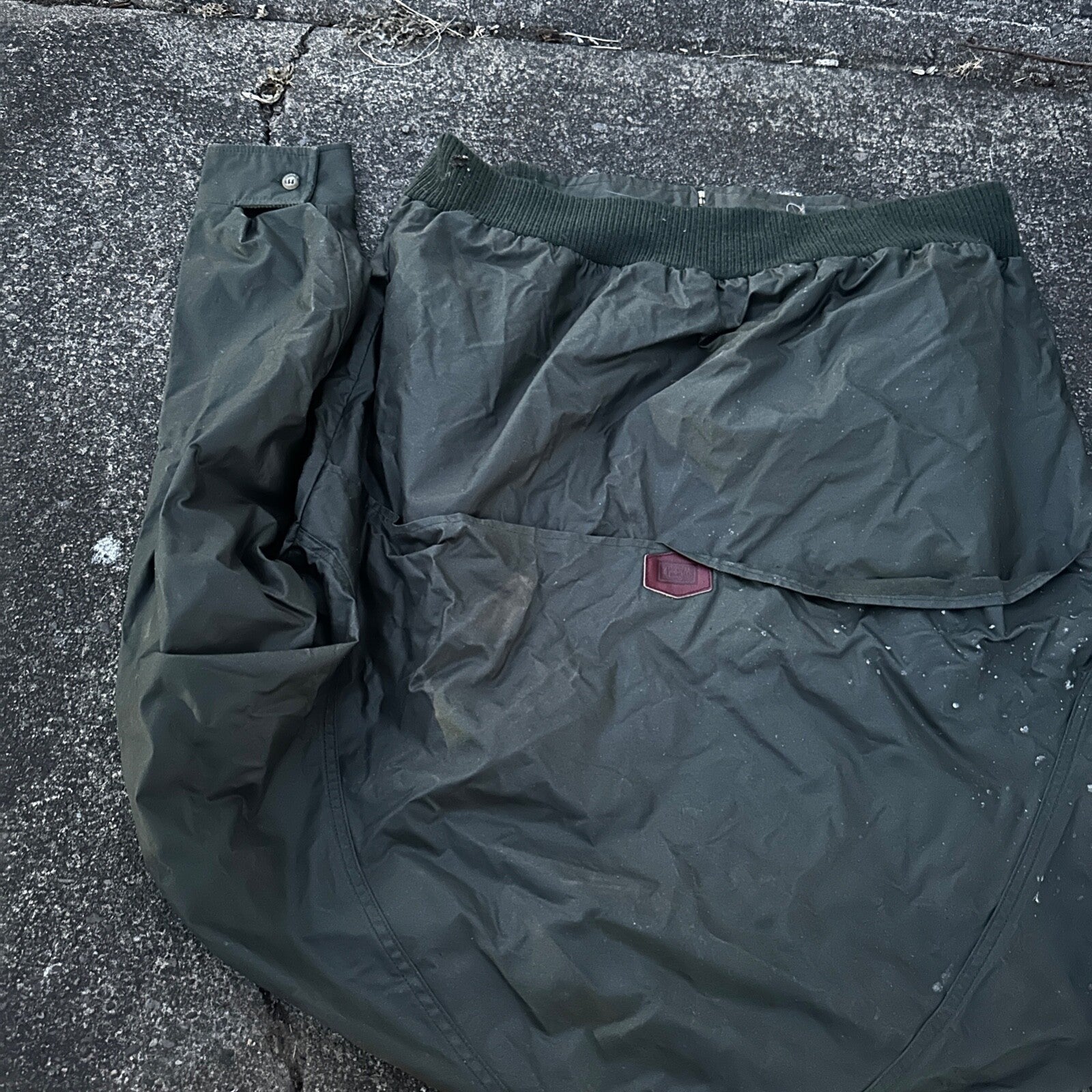 Vintage Woolrich Bomber Jacket Green USA Stained 90s Red Lining USED HEAVY