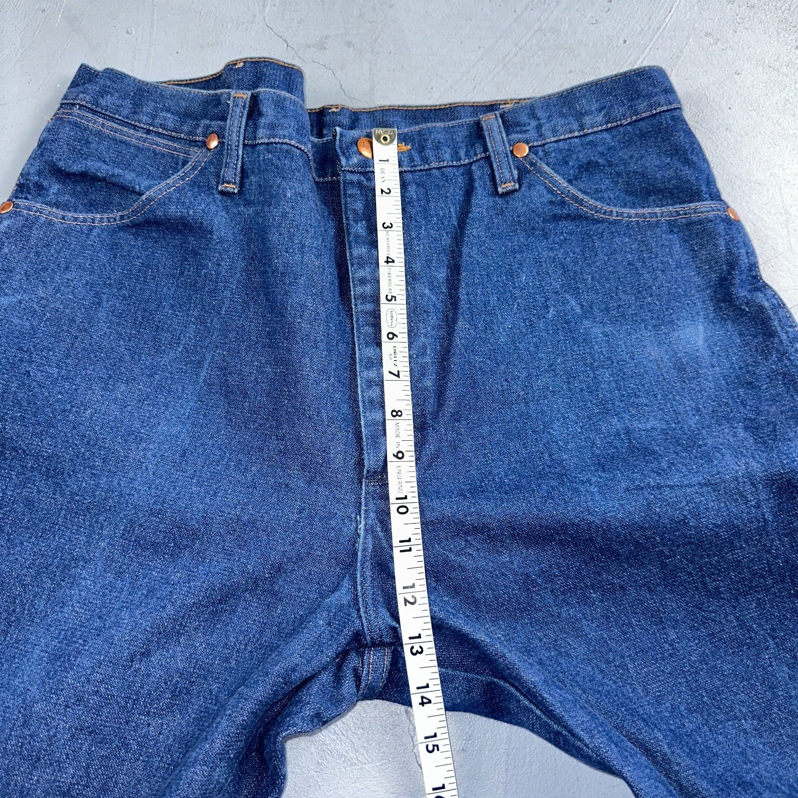 Wrangler Jeans 13MWZ Mens 36x30 Blue Cowboy Cut Vintage Denim Workwear Western