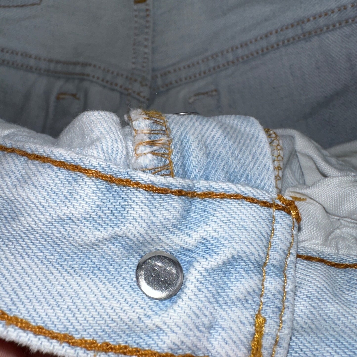 Levis 501 Vintage 90s USA XX Straight Leg Jeans Blue Light Wash 32x34 Act 29x26