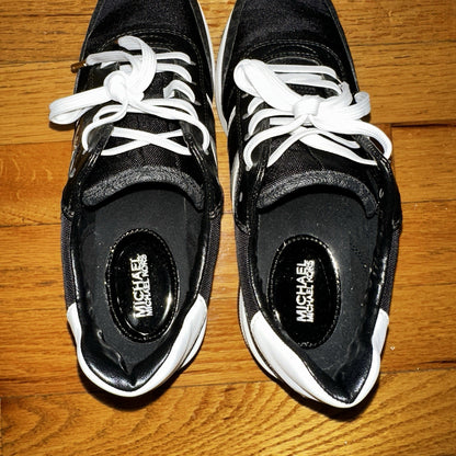 Size 7 Michael Kors Mabel Sneakers Coated MK Canvas Trainer Black MK Logo