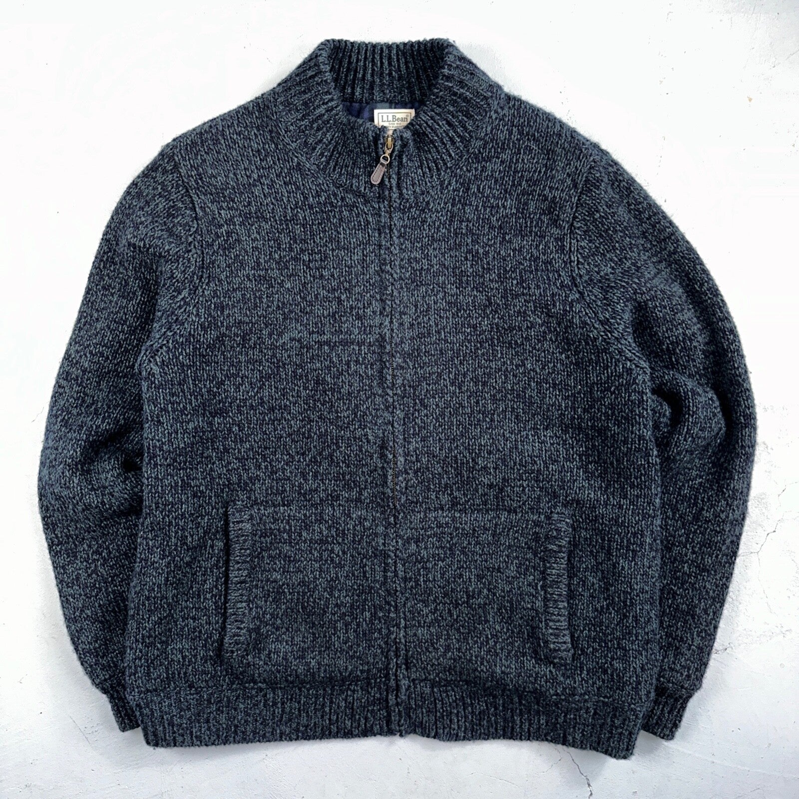 LL Bean Lambs Wool Blue Sweater Full Zip Flannel Plaid Lined Mens L Vintage