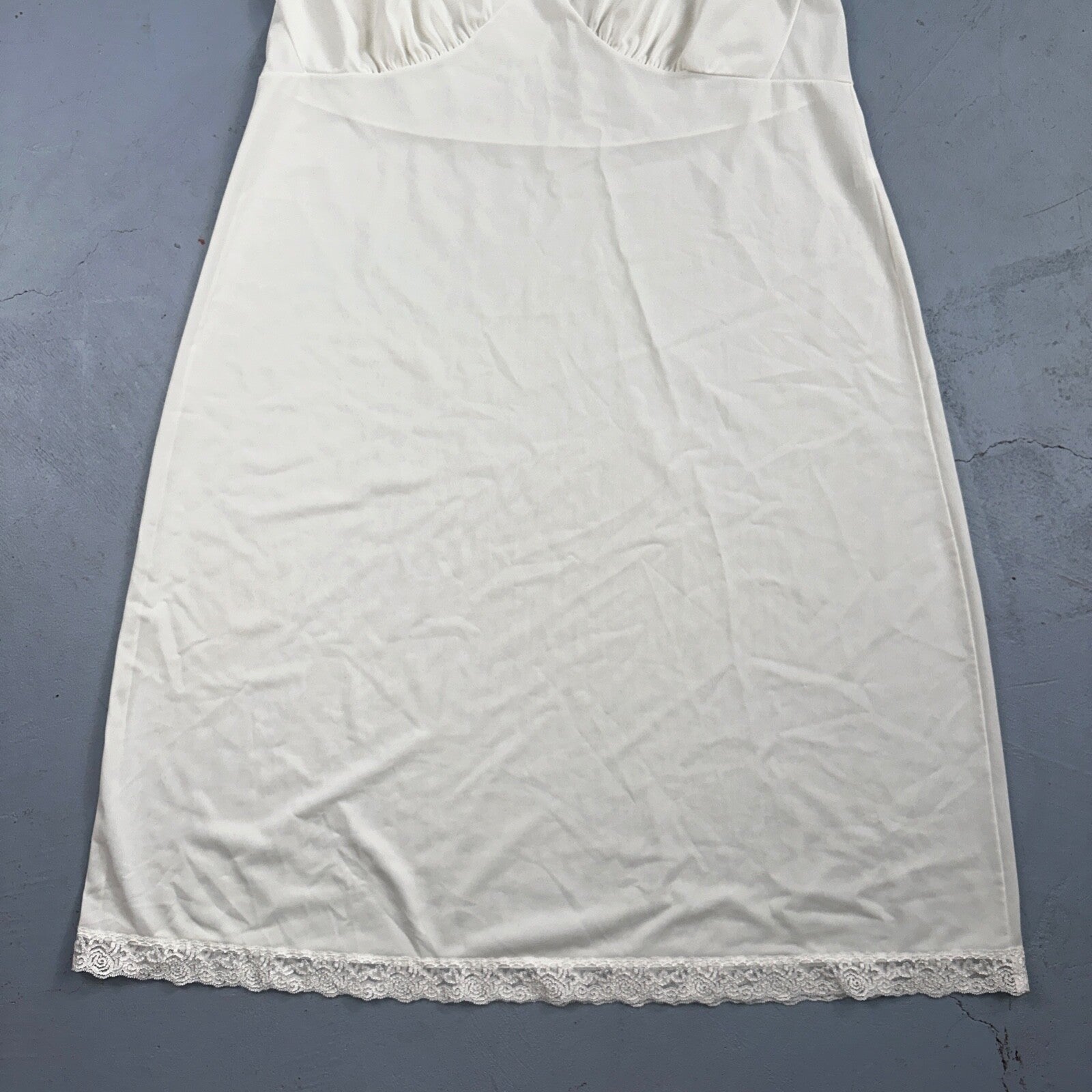 VTG 1970s Shadow Line Lingerie Slip Dress Sleepwear Full Sweep Nightgown Lace