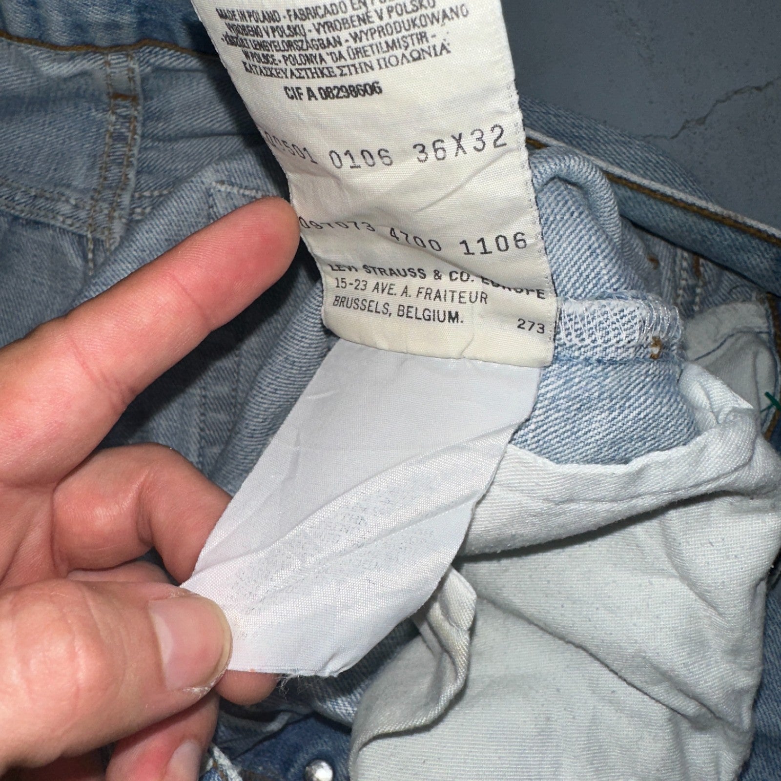 Levis 501 Vintage 90s Poland Straight Leg Jeans Blue Light Wash 36x32 Act 34x31