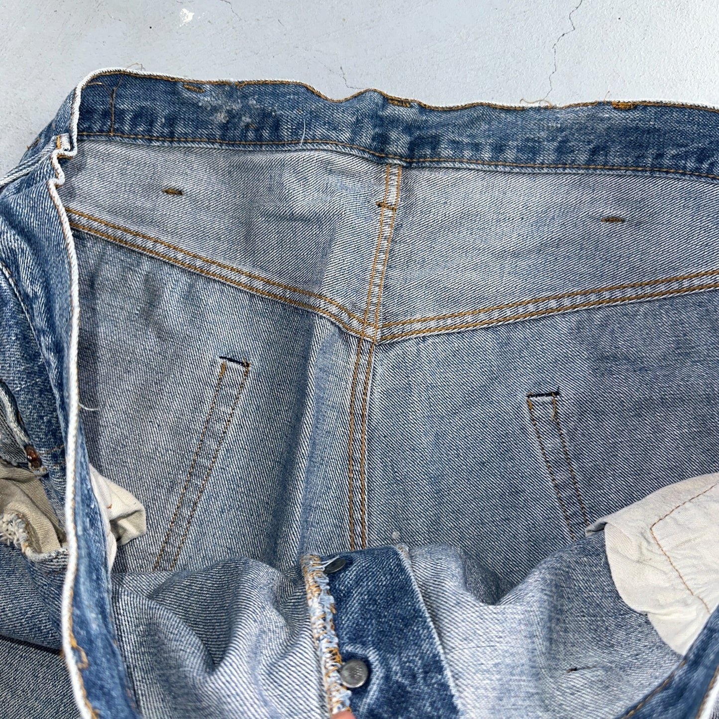 Levis 501 Vintage 70s SS Redline Selvedge USA XX Jeans Med Wash 48x30 Act 43x22