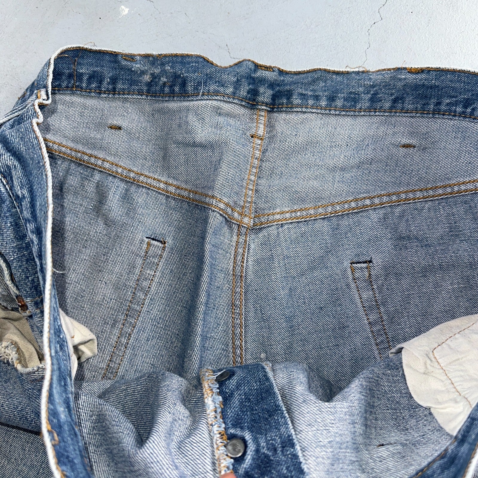 Levis 501 Vintage 70s SS Redline Selvedge USA XX Jeans Med Wash 48x30 Act 43x22