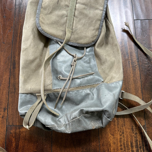 Millet Le Sherpa Mountain Hiking Rucksack Walter Bonatti 1950's Canvas Bag 50s