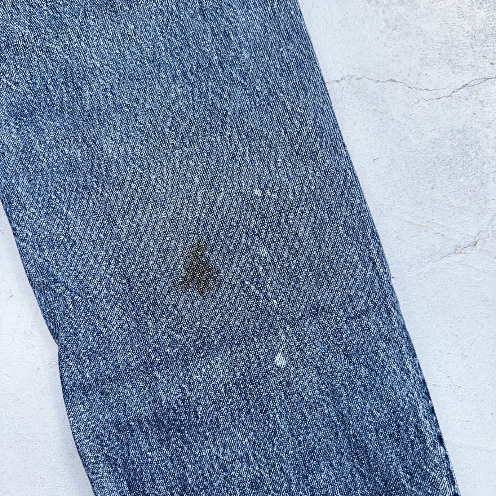 Levis 501 Vintage 90s USA XX Straight Leg Jeans Blue Light Wash 35x33 Act 32x30