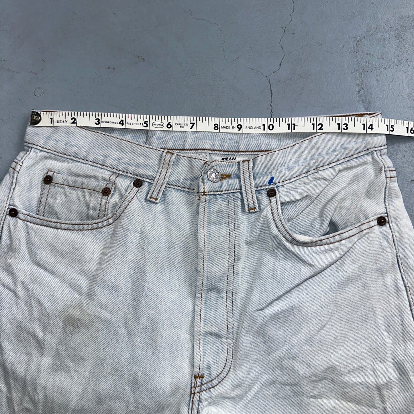 Levis 501 Vintage 90s USA XX Straight Leg Jeans Blue Light Wash 32x34 Act 29x26