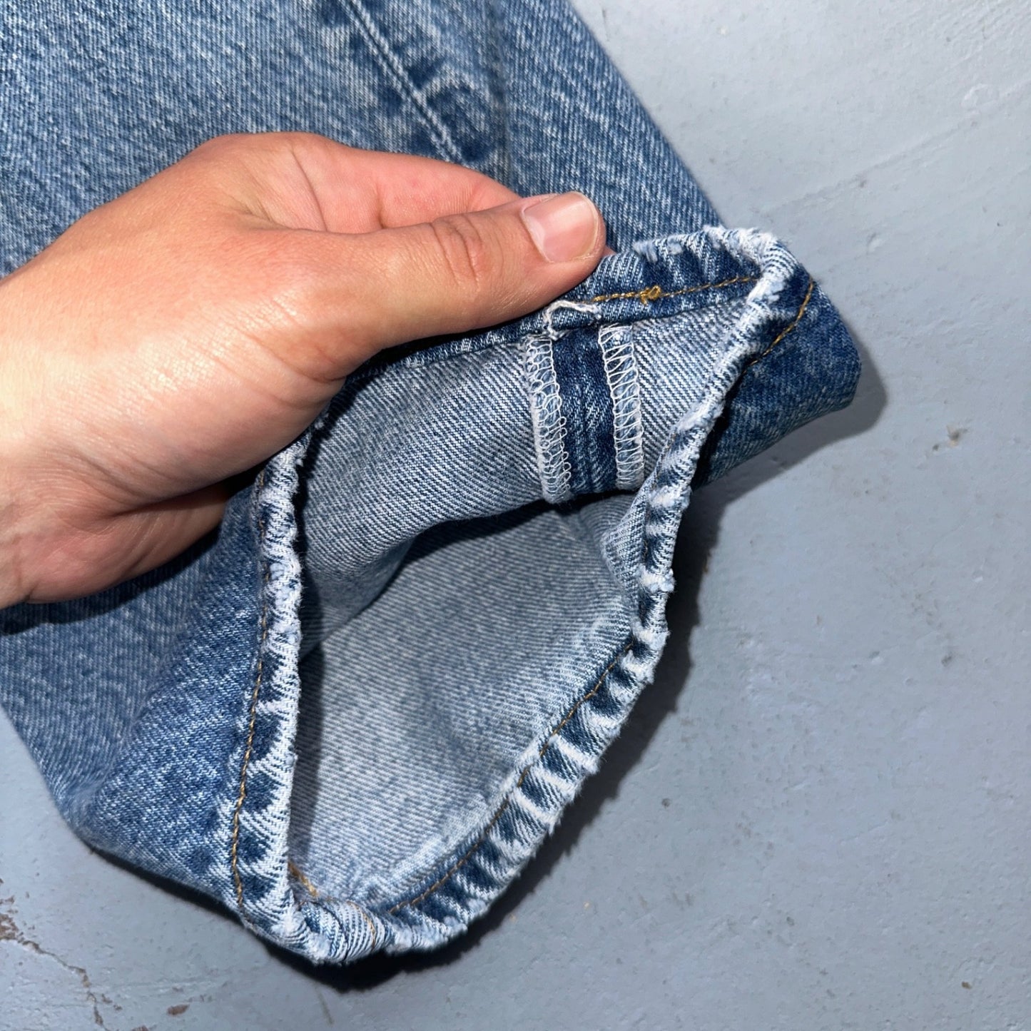 Levis 501 Vintage 90s USA XX Straight Leg Jeans Blue Light Wash 35x34 Act 33x30