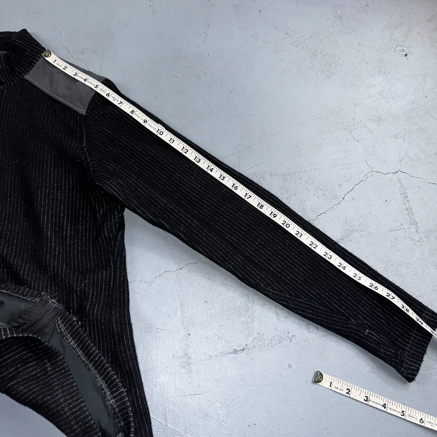 Kuhl Chianti Fleece Mens S Black Wool Blend 1/4 Zip Pullover Sweater Thumbholes