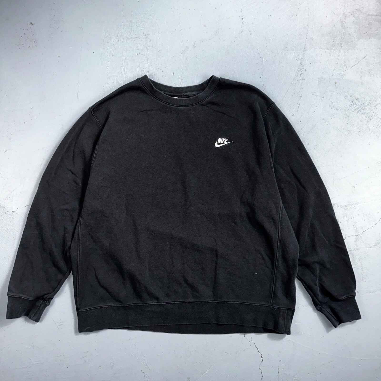 Nike Men's Black Crewneck Fleece Sweatshirt Size 2XL Pullover Long Sleeve