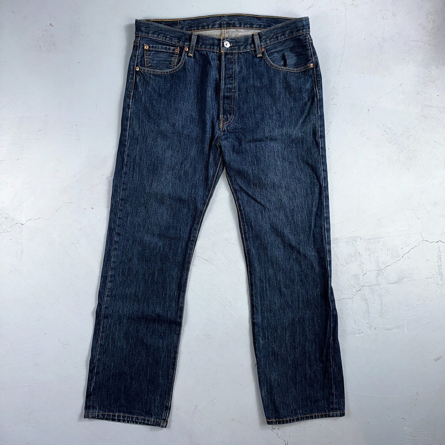 Levis 501 Vintage Y2K Egypt Straight Leg Jeans 36x32 Med Wash Act 36x30