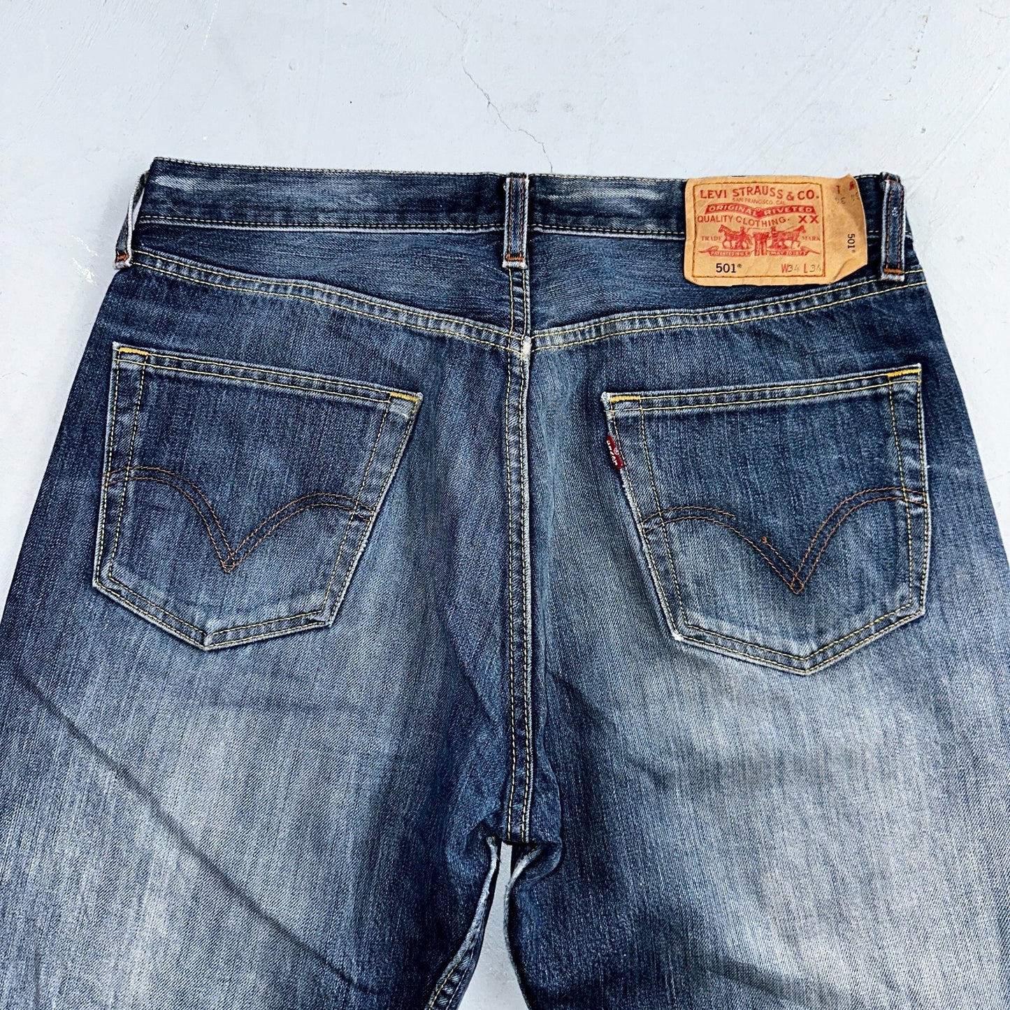 Levis 501 Vintage Y2K XX Straight Leg Jeans Blue Med Wash 34x34 Act 32x30