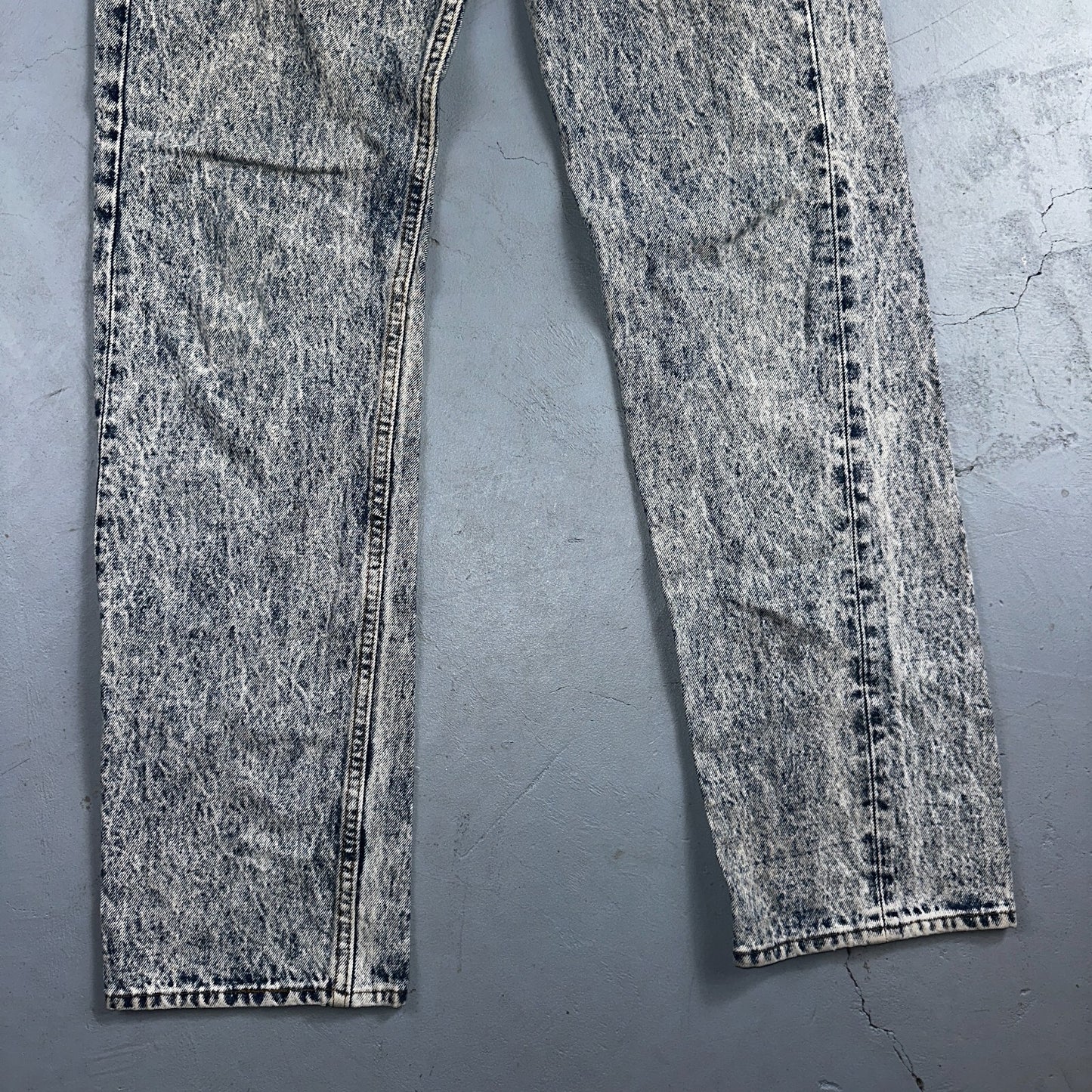 Levis 501 Vintage 80s USA XX Straight Leg Jeans Blue Acid Wash 32x34 Act 31x33
