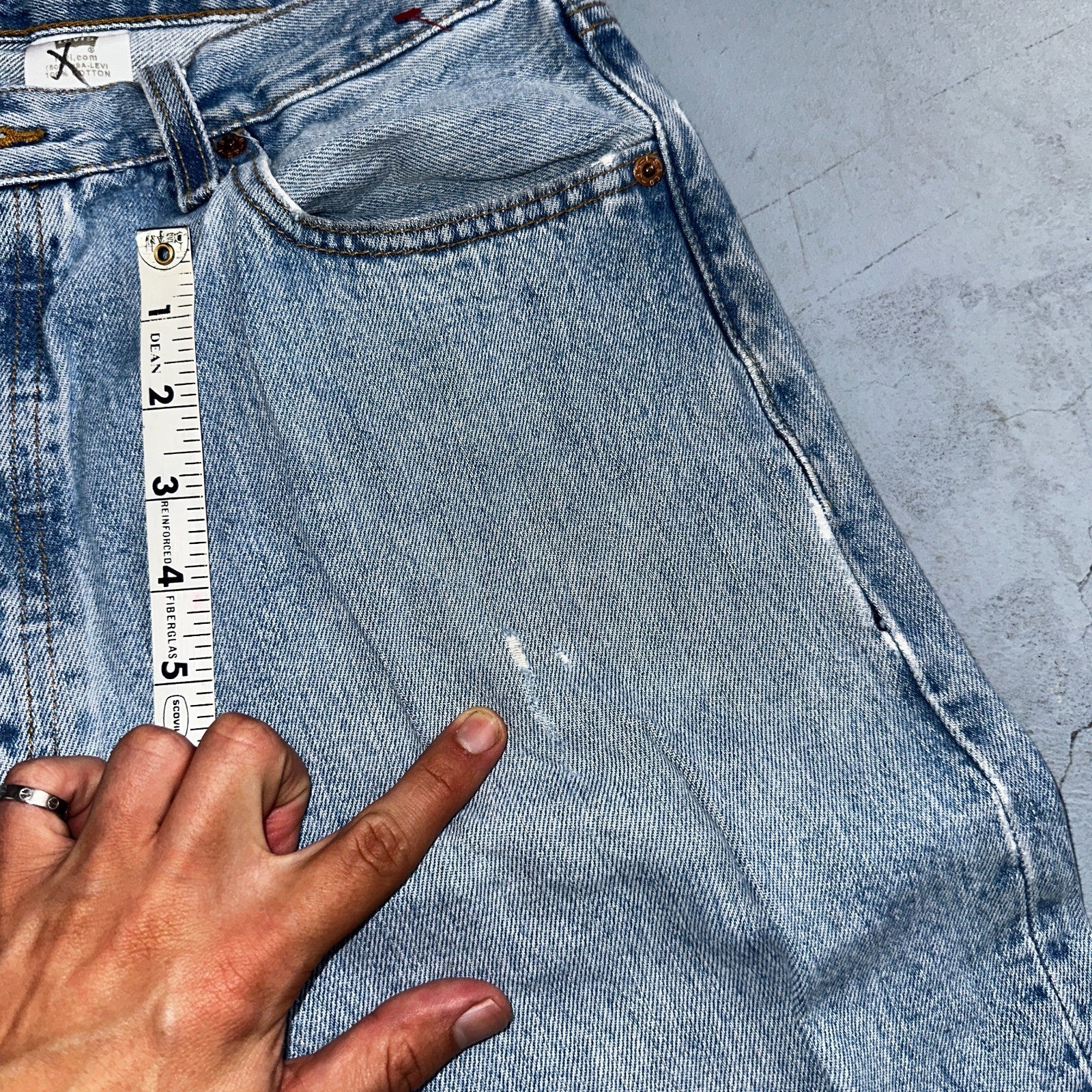 Levis 501 Vintage Y2K 90s XX Straight Leg Jeans Blue Light Wash 35x32 Act 32x29