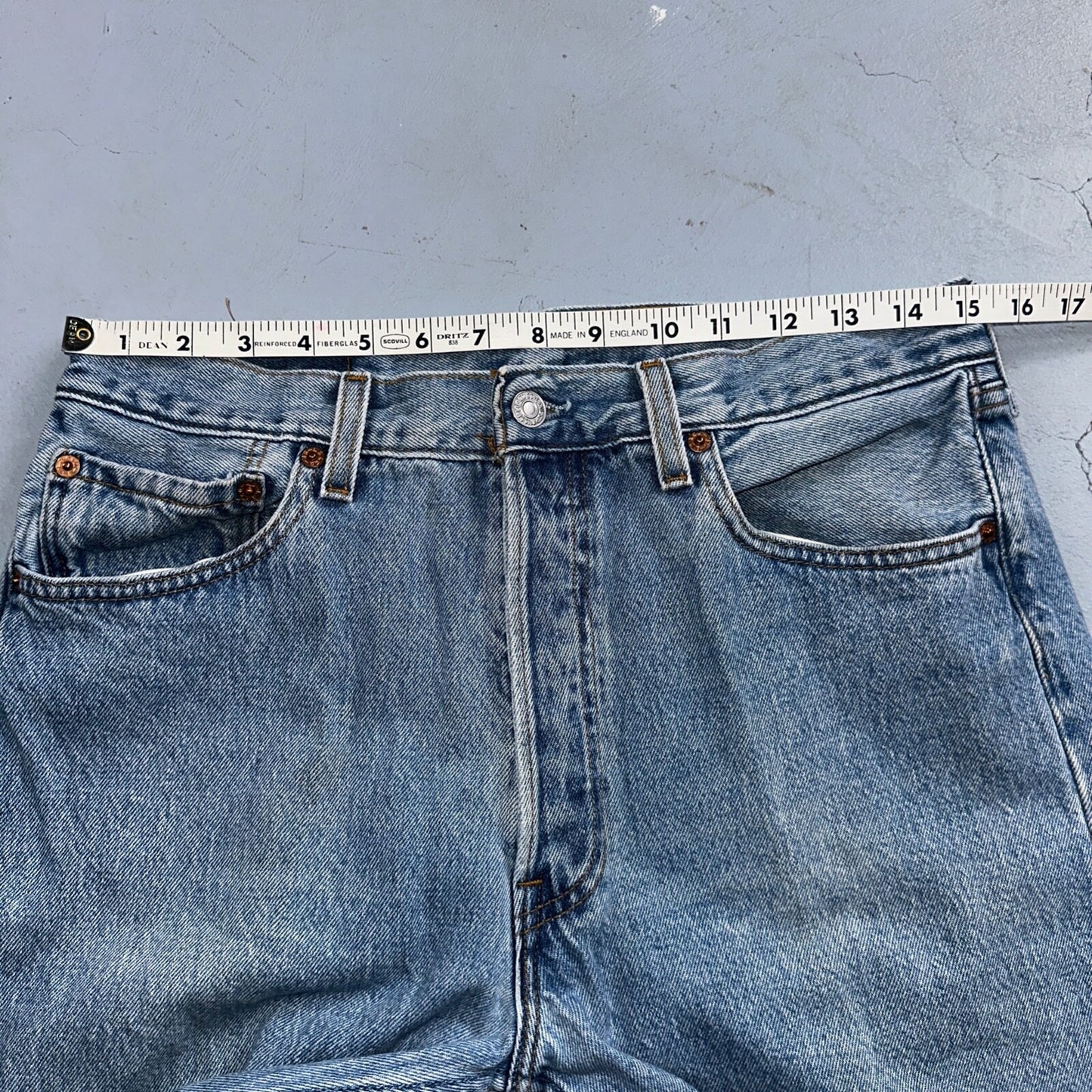 Levis 501 Vintage 90s USA XX Straight Leg Jeans Blue Light Wash 33x34 Act 30x33