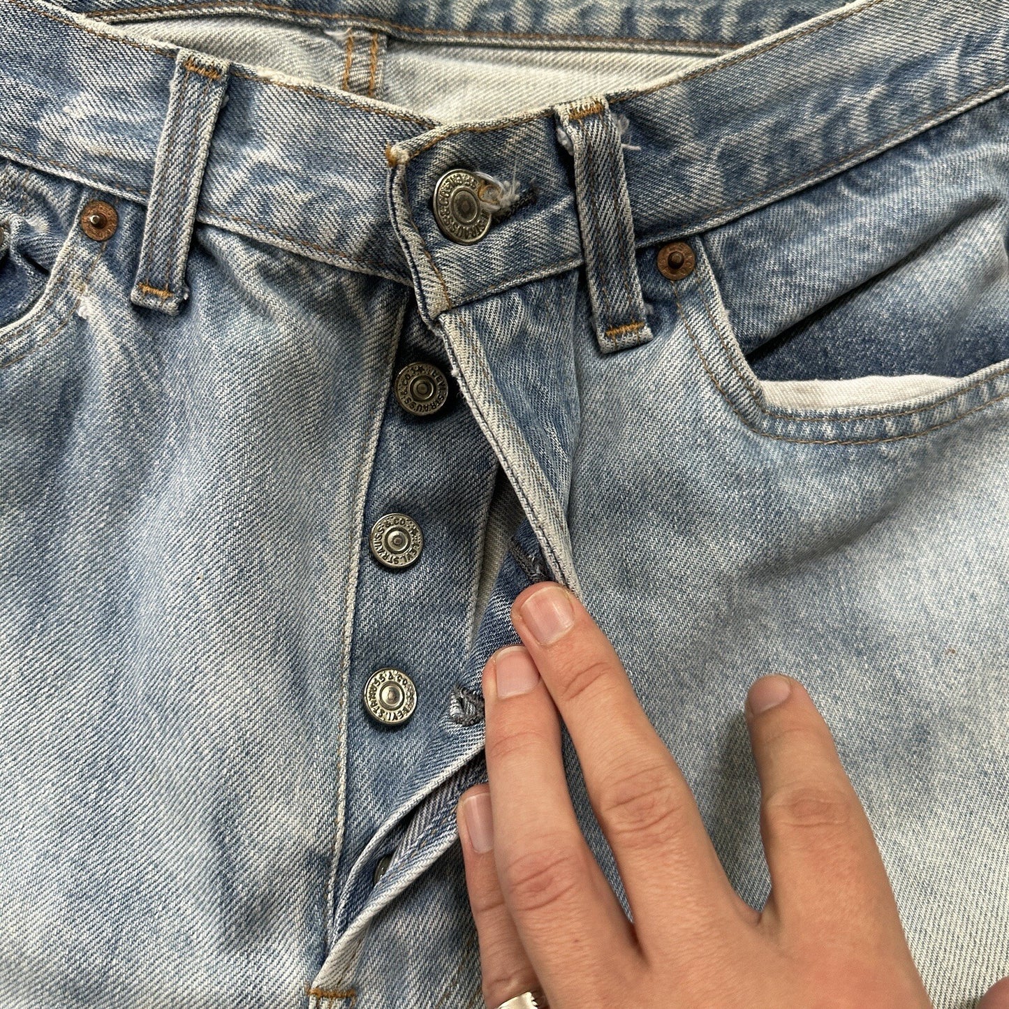 Levis Vintage 80s Redline Selvedge USA 501 XX Jeans Light Wash 32x36 Act 29x31