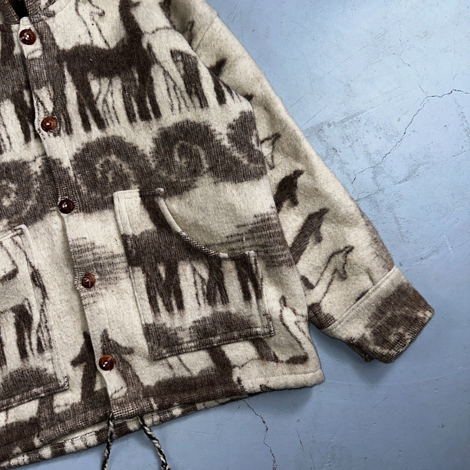 1970s Wool Lama Bird Coat Mens Jacket Size L Sweater Button Up 70s Rockabilly