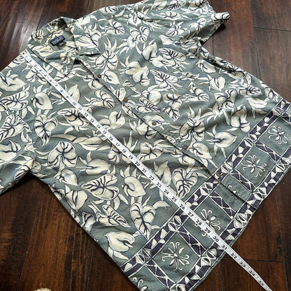Vintage Patagonia Men's Hawaiian Button Down Shirt XL Floral Cotton Organic Y2K