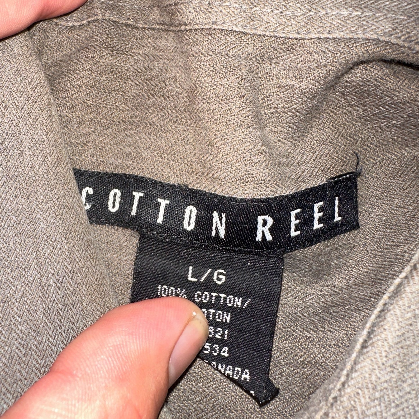 Cotton Reel Men's Long Sleeve Button Down Shirt Size L Brown Gray VTG 90s Canada