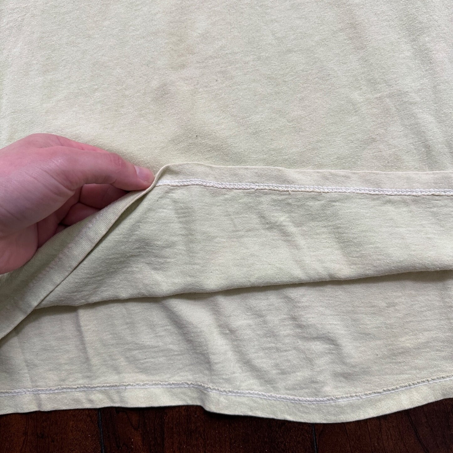 Leslie Rare 1980s Vintage T Shirt Green/Yellow Faded Single Stitch Rap Promo